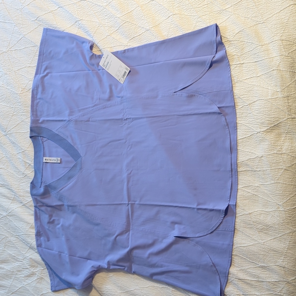 Athleta Zephyr V-Neck Tee Shirt Lilac NWT